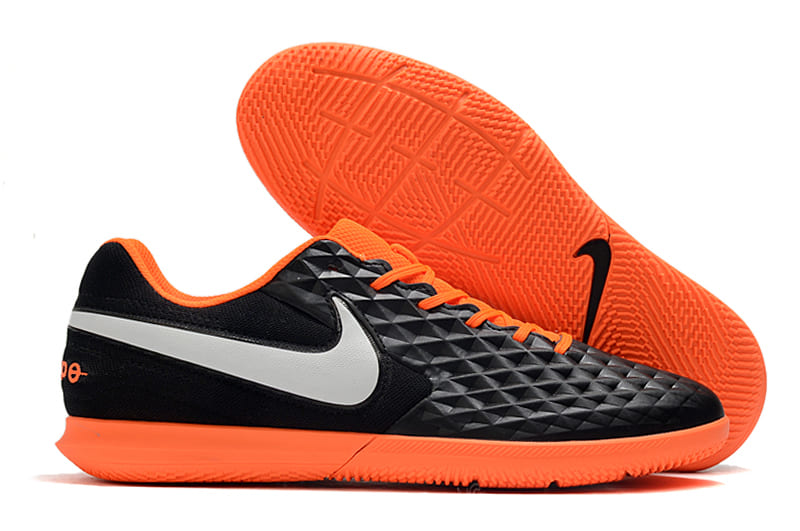 Chuteira Nike Tiempo Legend VIII Club Est.1 - Futsal